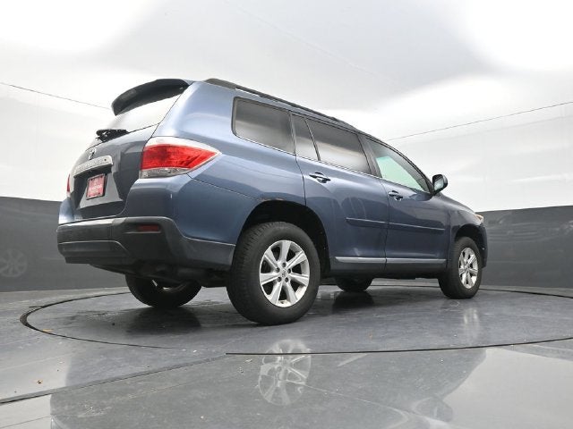 2011 Toyota Highlander SE