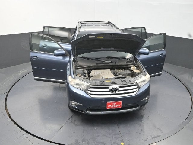 2011 Toyota Highlander SE