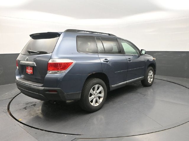 2011 Toyota Highlander SE