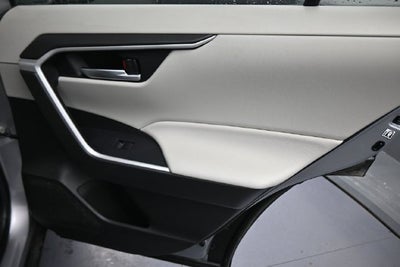 2021 Toyota RAV4 Hybrid XLE Premium