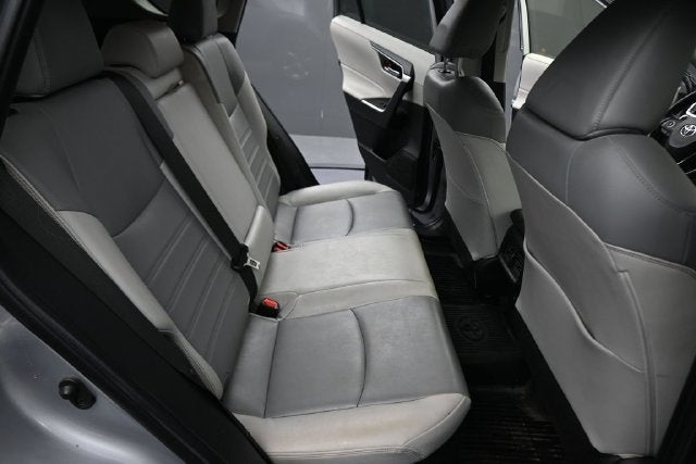 2021 Toyota RAV4 Hybrid XLE Premium