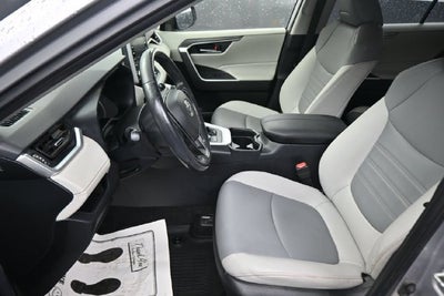2021 Toyota RAV4 Hybrid XLE Premium