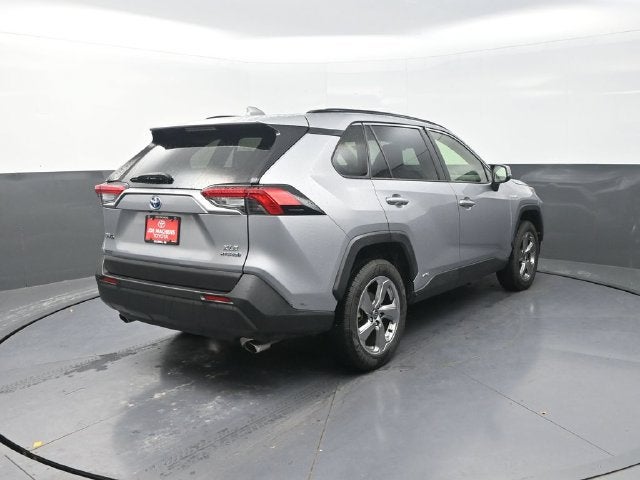 2021 Toyota RAV4 Hybrid XLE Premium
