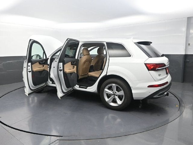 2021 Audi Q7 55 Premium quattro