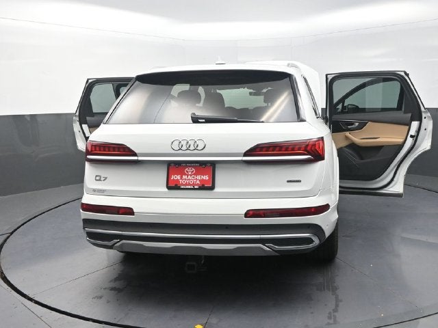2021 Audi Q7 55 Premium quattro