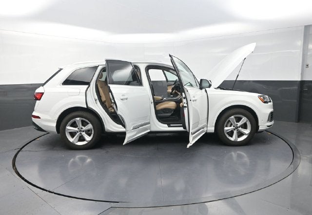 2021 Audi Q7 55 Premium quattro