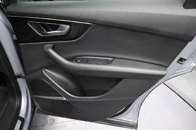 2022 Audi Q7 45 Premium Plus quattro