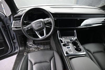 2022 Audi Q7 45 Premium Plus quattro