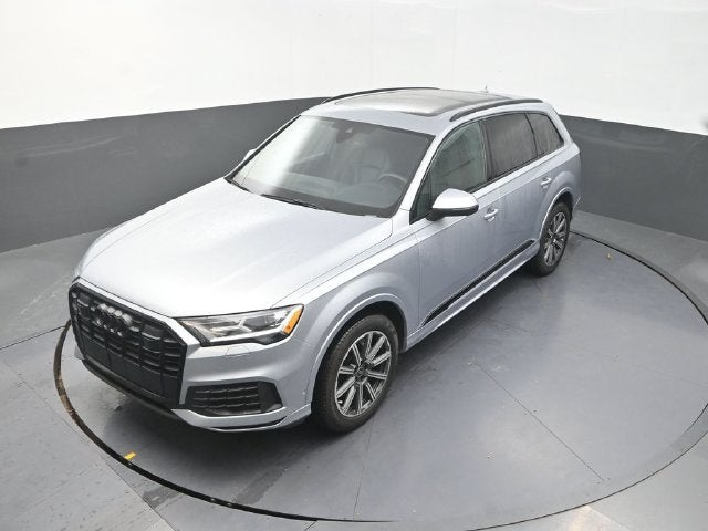 2022 Audi Q7 45 Premium Plus quattro
