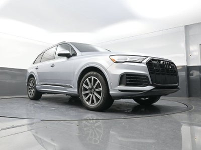 2022 Audi Q7 45 Premium Plus quattro