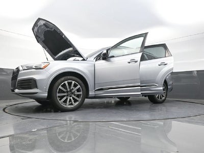2022 Audi Q7 45 Premium Plus quattro