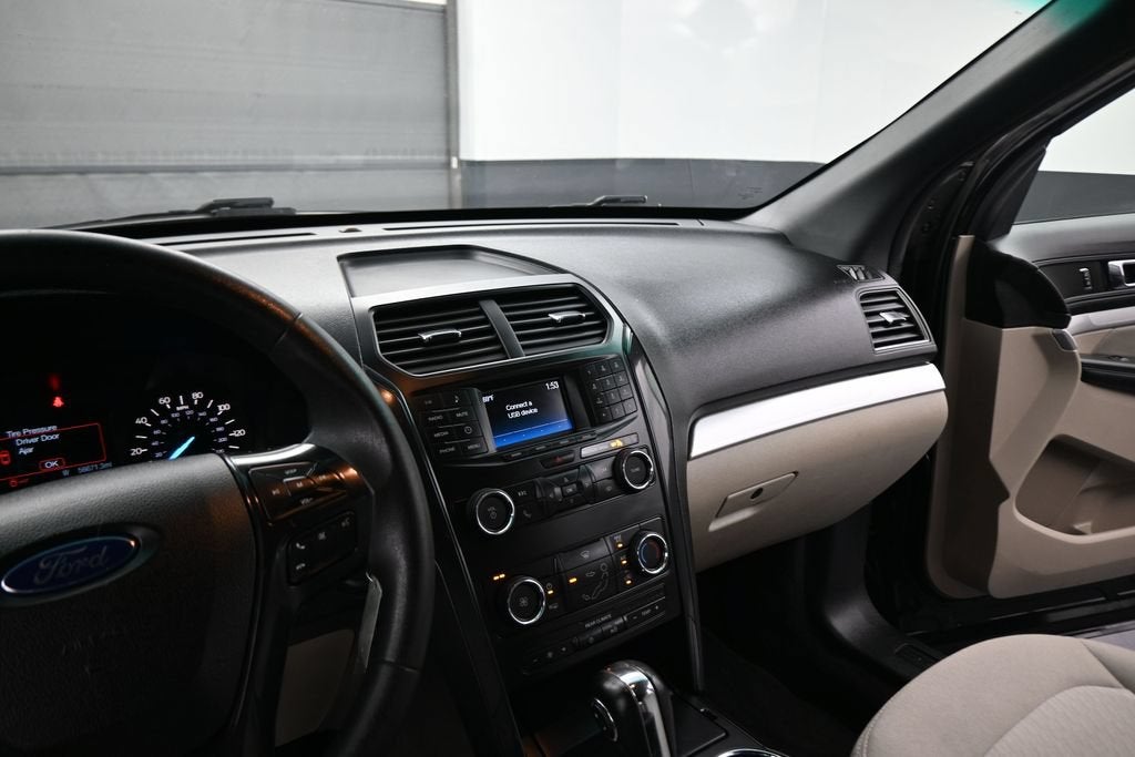 2019 Ford Explorer Base