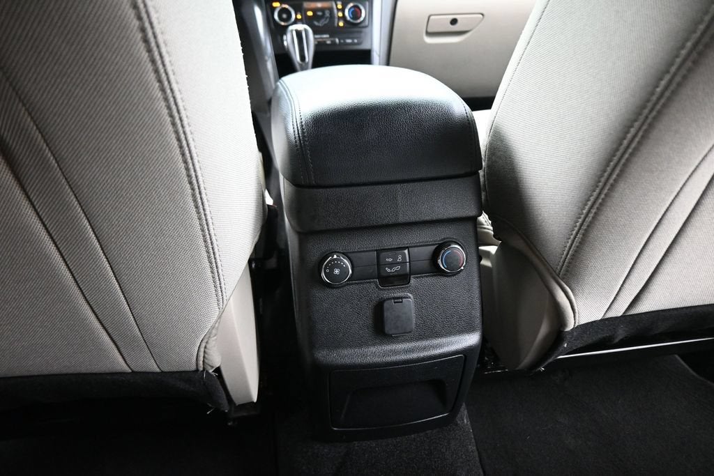 2019 Ford Explorer Base
