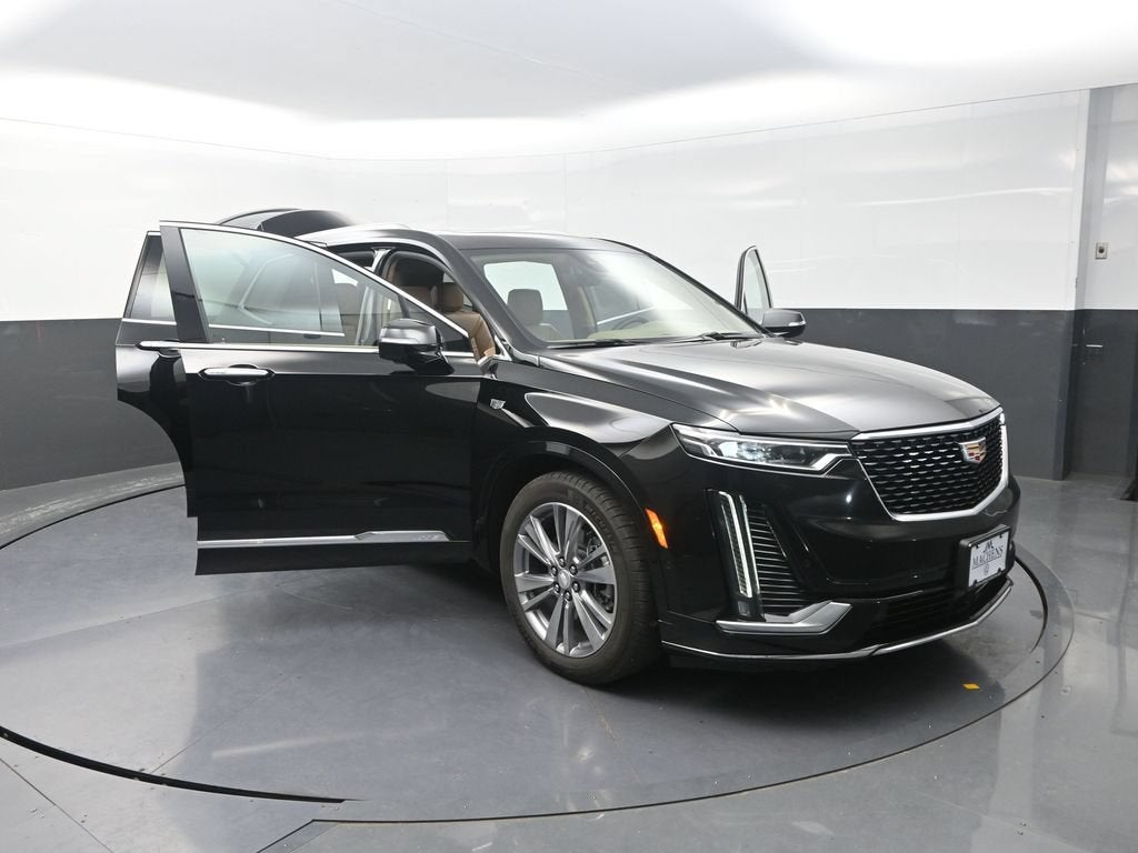 2025 Cadillac XT6 Premium Luxury