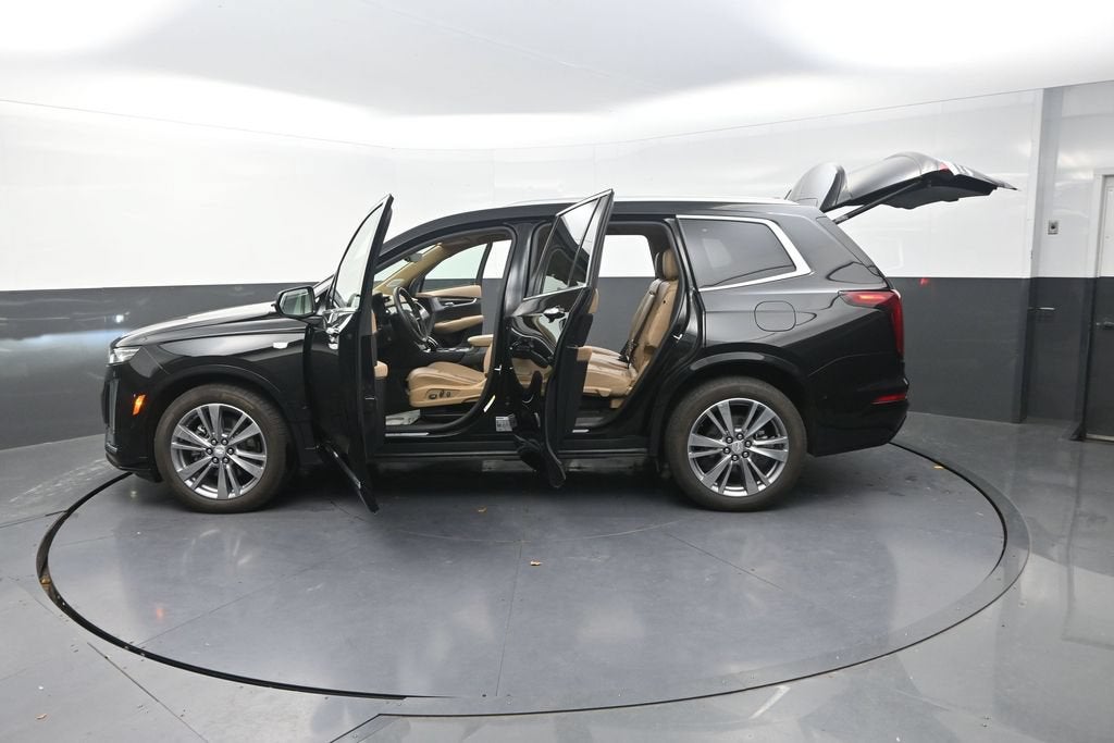 2025 Cadillac XT6 Premium Luxury