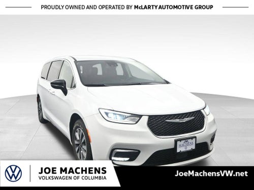 2024 Chrysler Pacifica Hybrid Select