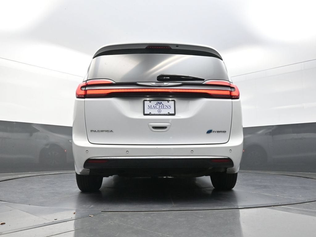 2024 Chrysler Pacifica Hybrid Select