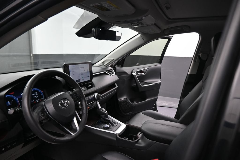 2023 Toyota RAV4 Limited
