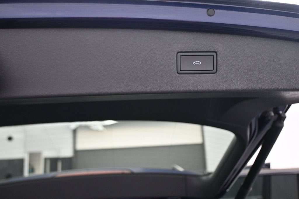 2023 Volkswagen Tiguan 2.0T SEL R-Line