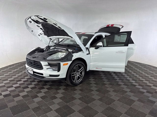 2020 Porsche Macan Base