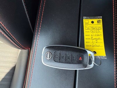 2025 Nissan Rogue Rock Creek