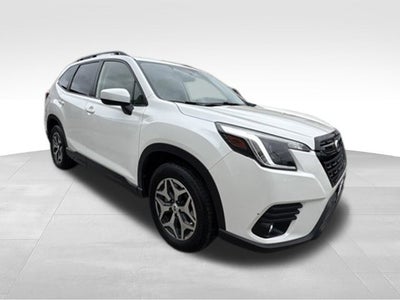 2024 Subaru Forester Premium