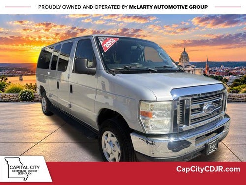 2013 Ford E-350SD XLT