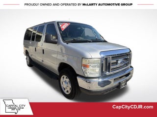 2013 Ford E-350SD XLT