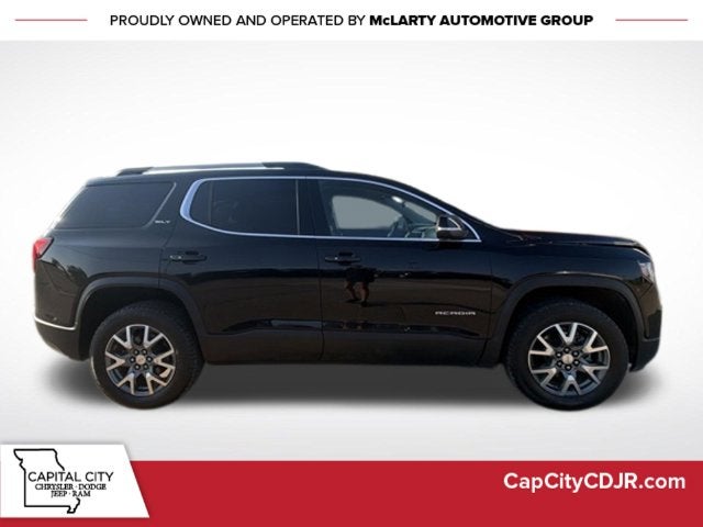 2023 GMC Acadia SLT