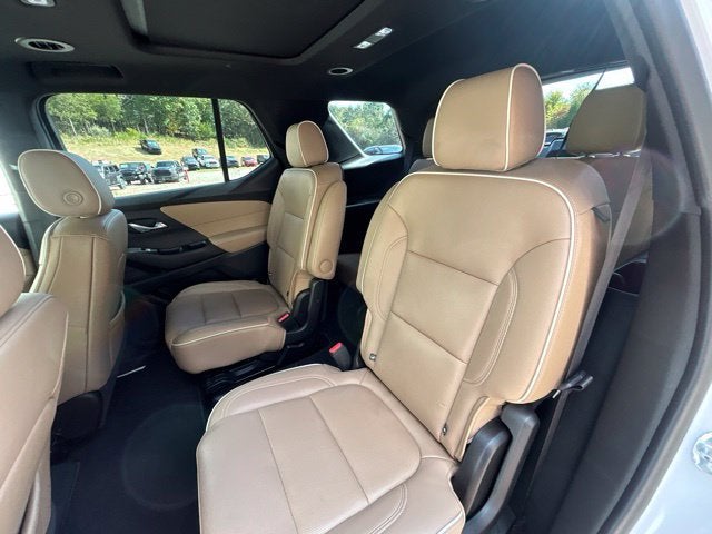 2022 Chevrolet Traverse Premier