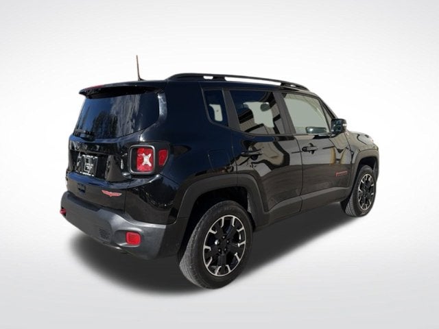 2023 Jeep Renegade Trailhawk