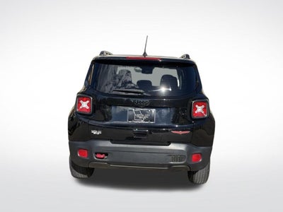 2023 Jeep Renegade Trailhawk