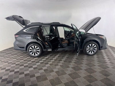 2023 Subaru Outback Touring