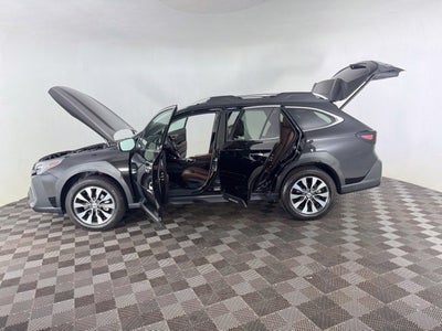 2023 Subaru Outback Touring