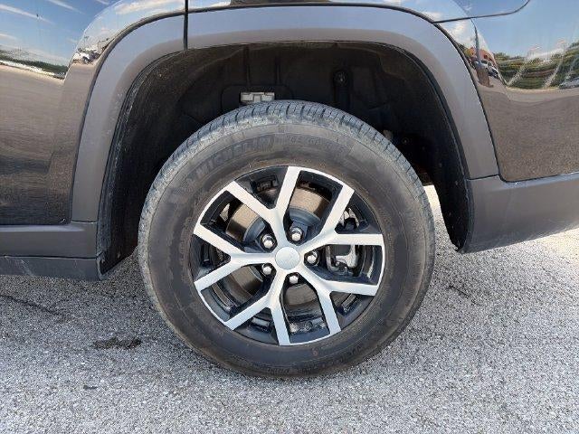 2025 Jeep Grand Cherokee L Limited 4x4