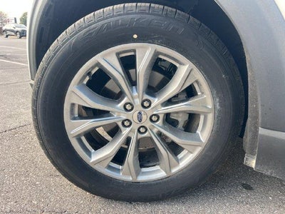2024 Ford Explorer XLT 4WD