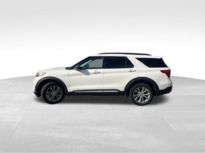 2024 Ford Explorer XLT 4WD