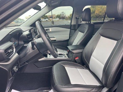 2024 Ford Explorer XLT 4WD