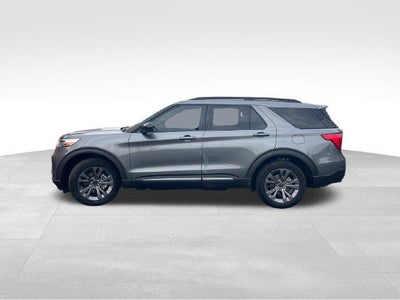 2024 Ford Explorer XLT 4WD