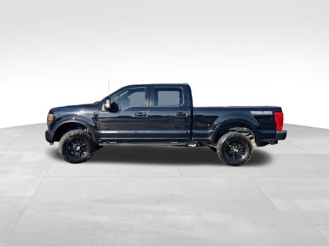 2022 Ford Super Duty F-250 SRW LARIAT 4WD Crew Cab 6.75' Box
