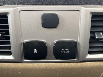 2021 Ford Super Duty F-350 SRW LARIAT 4WD Crew Cab 6.75' Box