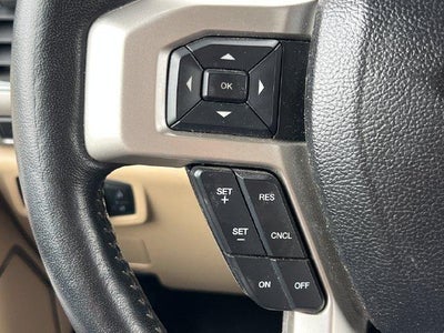 2021 Ford Super Duty F-350 SRW LARIAT 4WD Crew Cab 6.75' Box