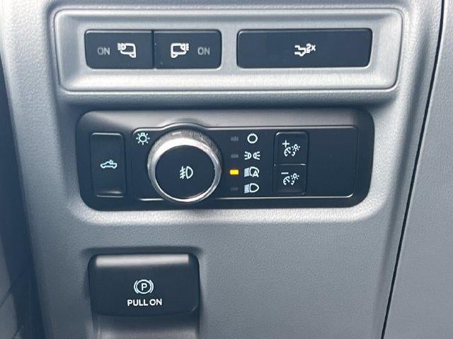 2024 Ford F-150 XLT 4WD SuperCrew 5.5' Box