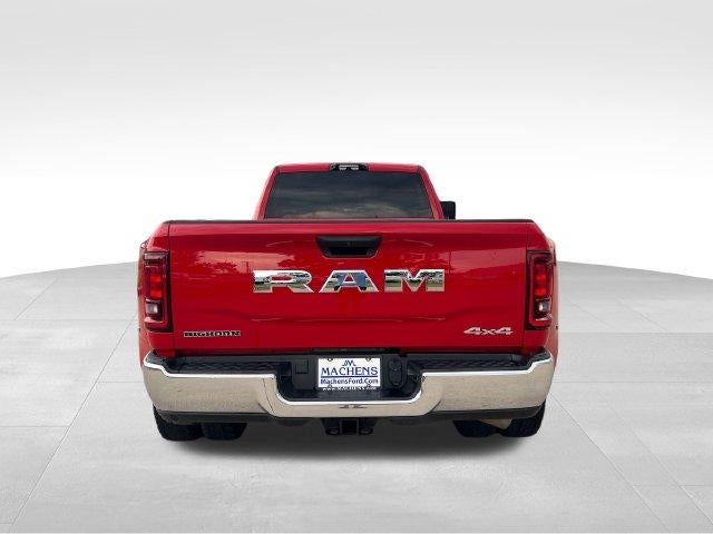 2026 RAM 3500 Big Horn 4x4 Crew Cab 8' Box