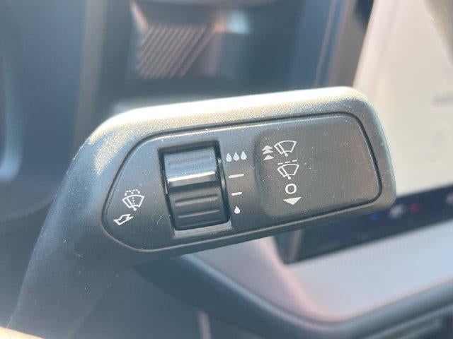 2025 Ford Maverick XL FWD SuperCrew