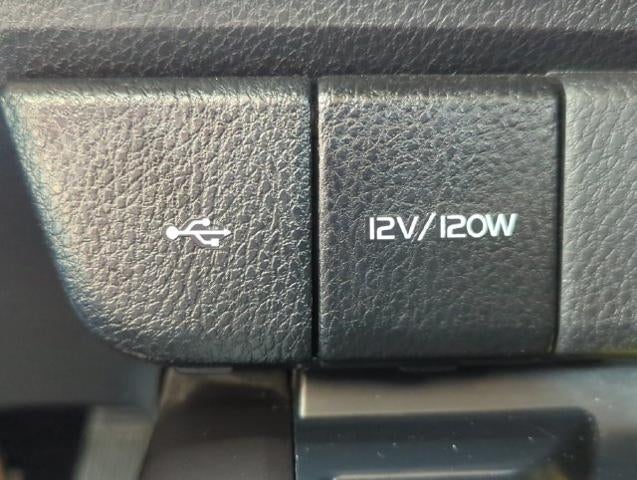2024 Toyota Camry Hybrid SE CVT (Natl)