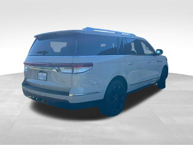 2023 Lincoln Navigator L Reserve 4x4