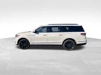 2023 Lincoln Navigator L Reserve 4x4