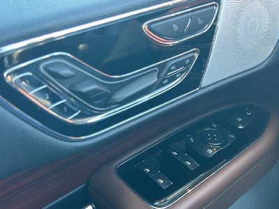 2023 Lincoln Navigator L Reserve 4x4
