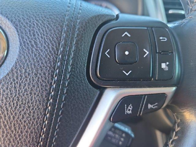 2017 Toyota Highlander XLE V6 AWD (Natl)